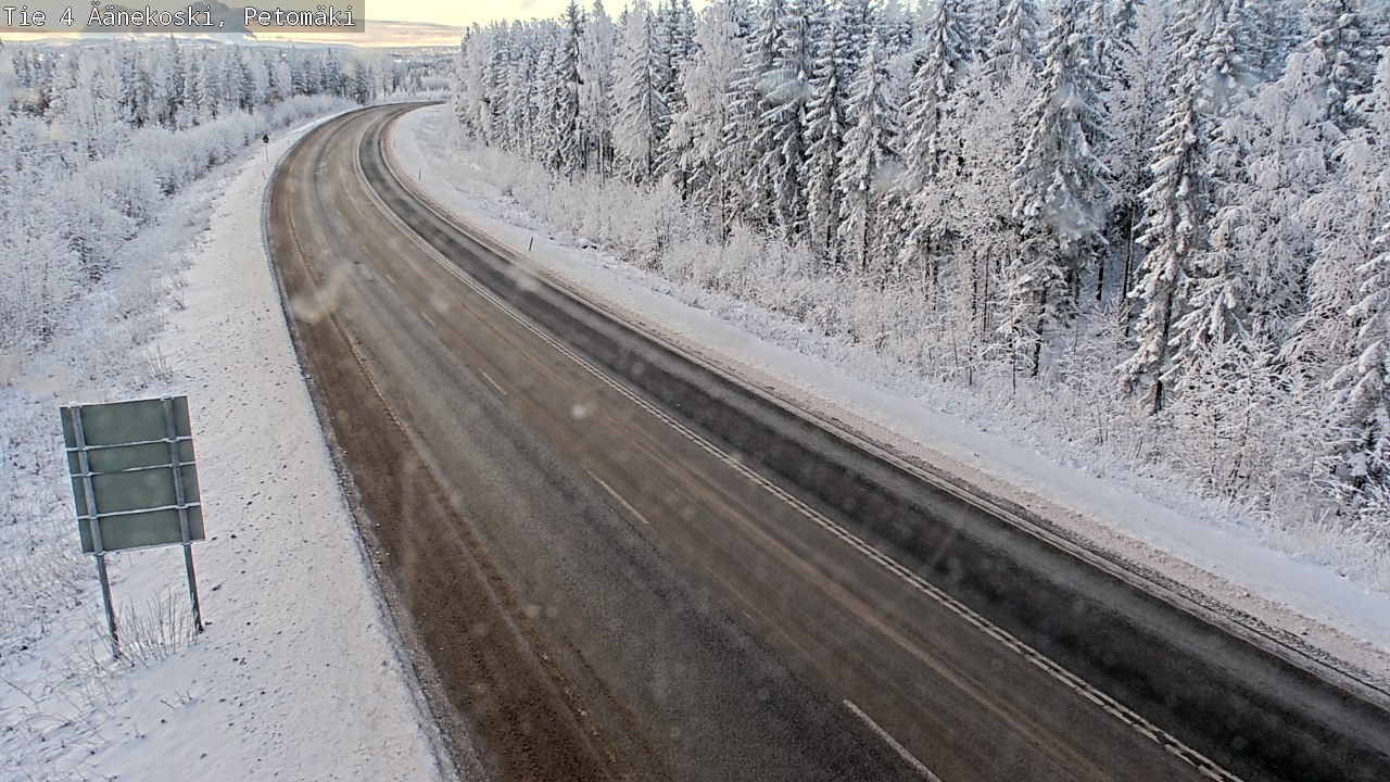 Weather Camera Image Road 4 Äänekoski. PetomäkiPetomäki, Äänekoski, Keski-Suomi