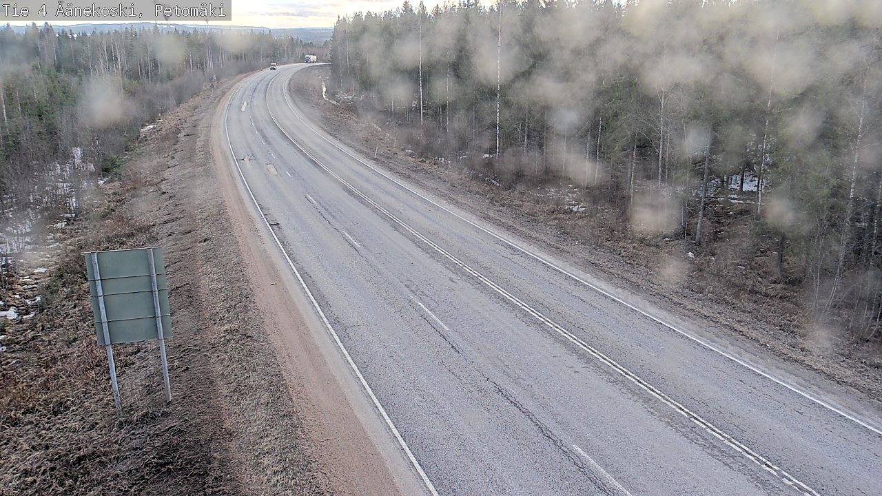 Weather Camera Image Road 4 Äänekoski. PetomäkiPetomäki, Äänekoski, Keski-Suomi