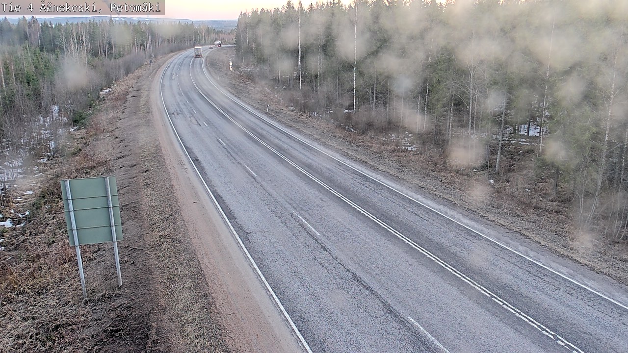 Kelikamerat Kuva Tie 4 Äänekoski. Petomäki, Äänekoski, Keski-Suomi