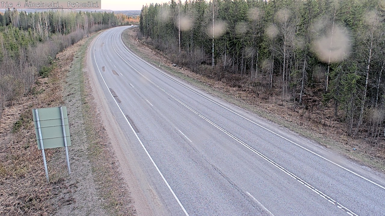 Weather Camera Image Väg 4 Äänekoski. PetomäkiPetomäki, Äänekoski, Keski-Suomi