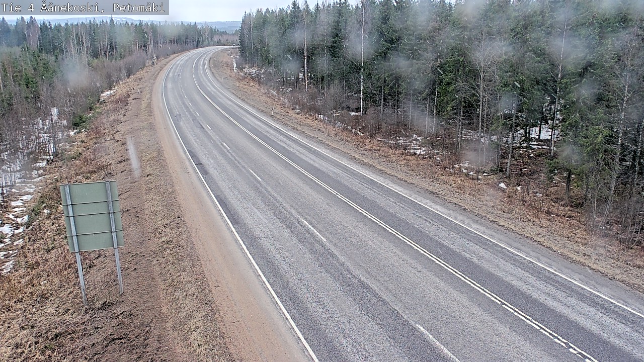 Weather Camera Image Road 4 Äänekoski. PetomäkiPetomäki, Äänekoski, Keski-Suomi