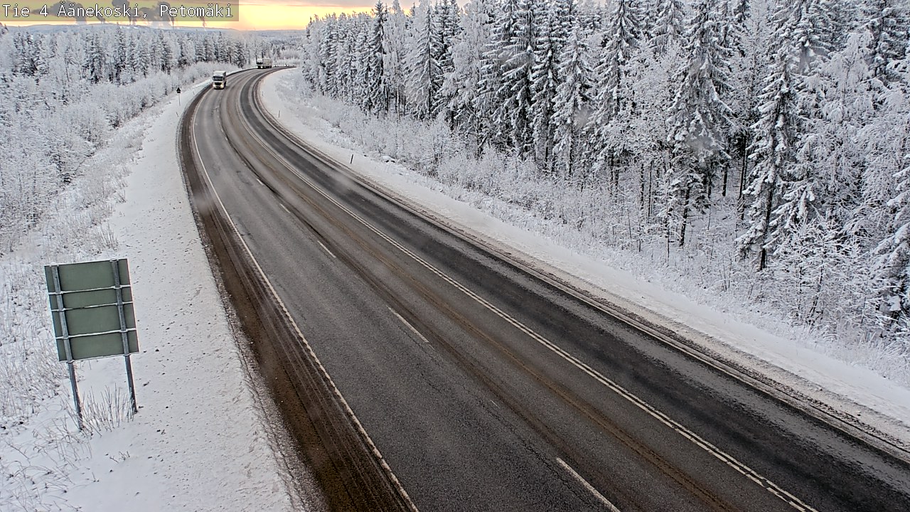 Kelikamerat Kuva Tie 4 Äänekoski. Petomäki, Äänekoski, Keski-Suomi