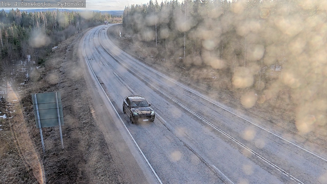 Weather Camera Image Road 4 Äänekoski. PetomäkiPetomäki, Äänekoski, Keski-Suomi