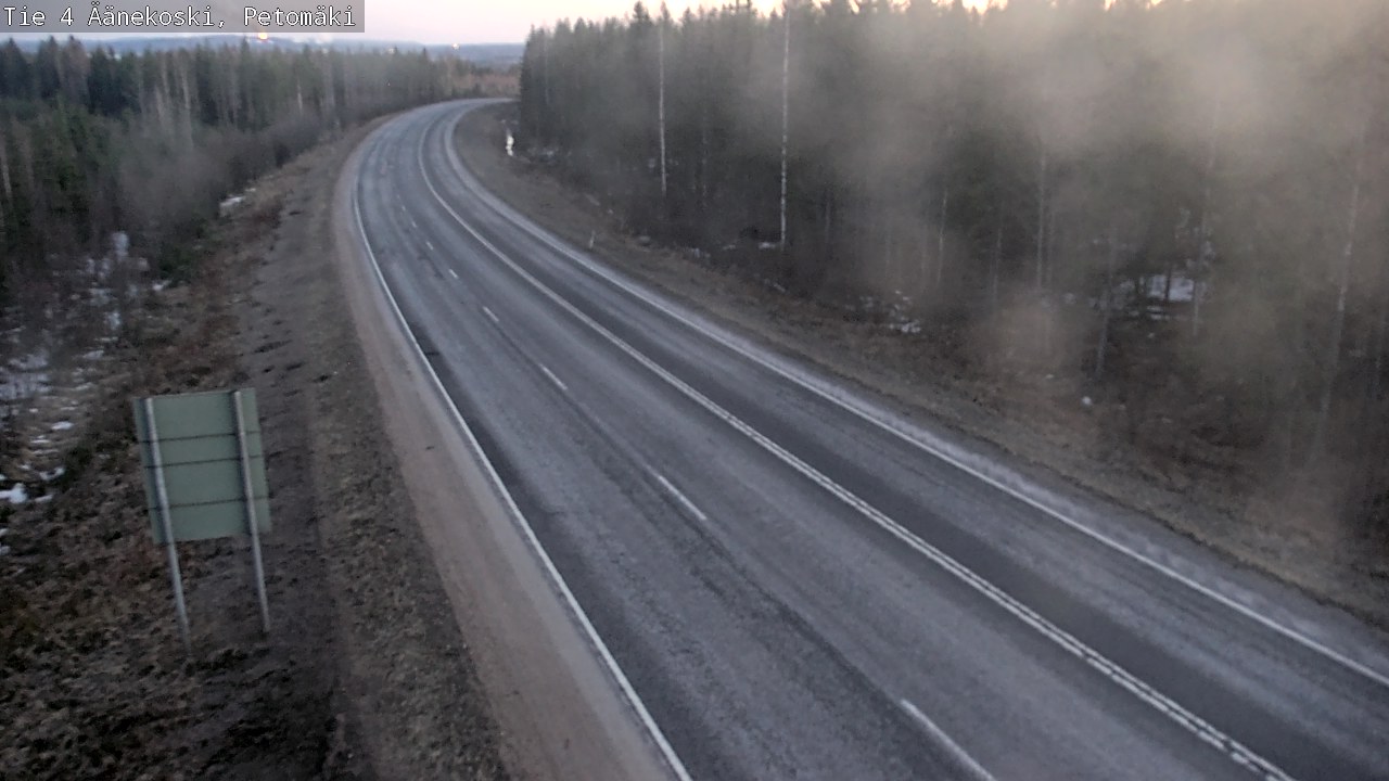 Weather Camera Image Väg 4 Äänekoski. PetomäkiPetomäki, Äänekoski, Keski-Suomi