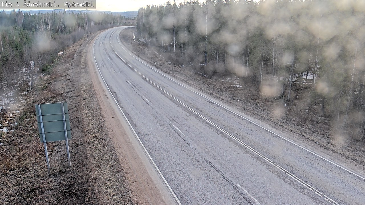 Weather Camera Image Road 4 Äänekoski. PetomäkiPetomäki, Äänekoski, Keski-Suomi