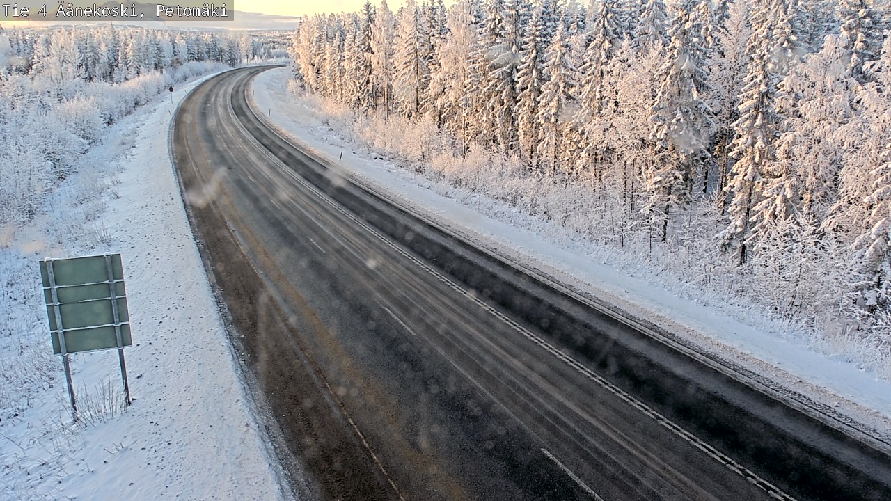Weather Camera Image Road 4 Äänekoski. PetomäkiPetomäki, Äänekoski, Keski-Suomi