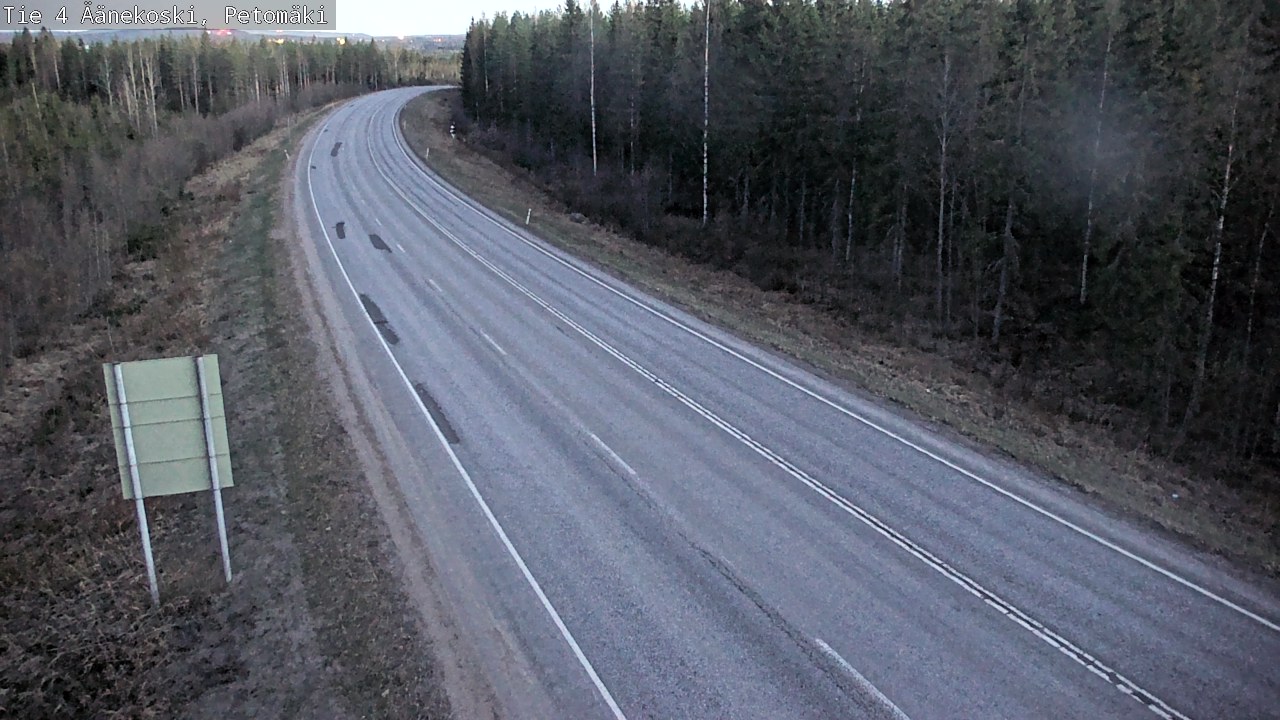 Weather Camera Image Väg 4 Äänekoski. PetomäkiPetomäki, Äänekoski, Keski-Suomi