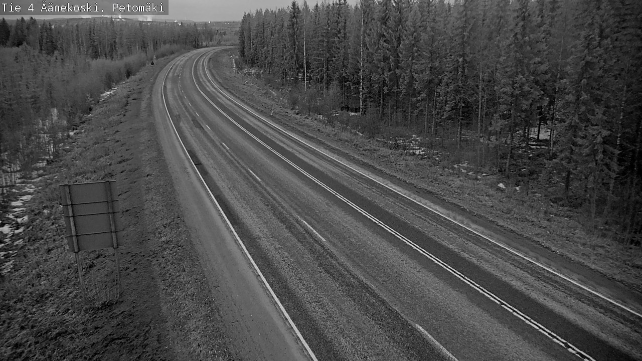 Weather Camera Image Road 4 Äänekoski. PetomäkiPetomäki, Äänekoski, Keski-Suomi