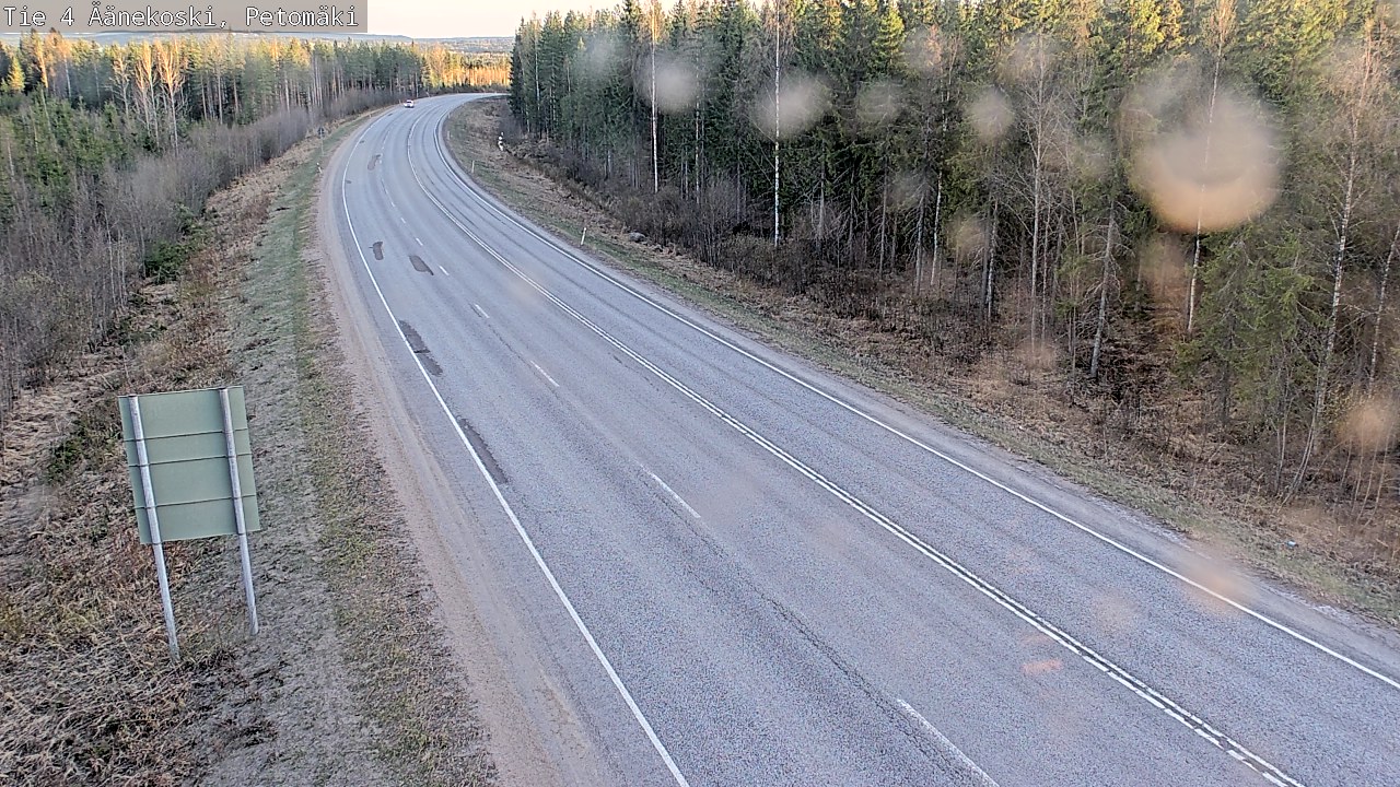 Weather Camera Image Väg 4 Äänekoski. PetomäkiPetomäki, Äänekoski, Keski-Suomi
