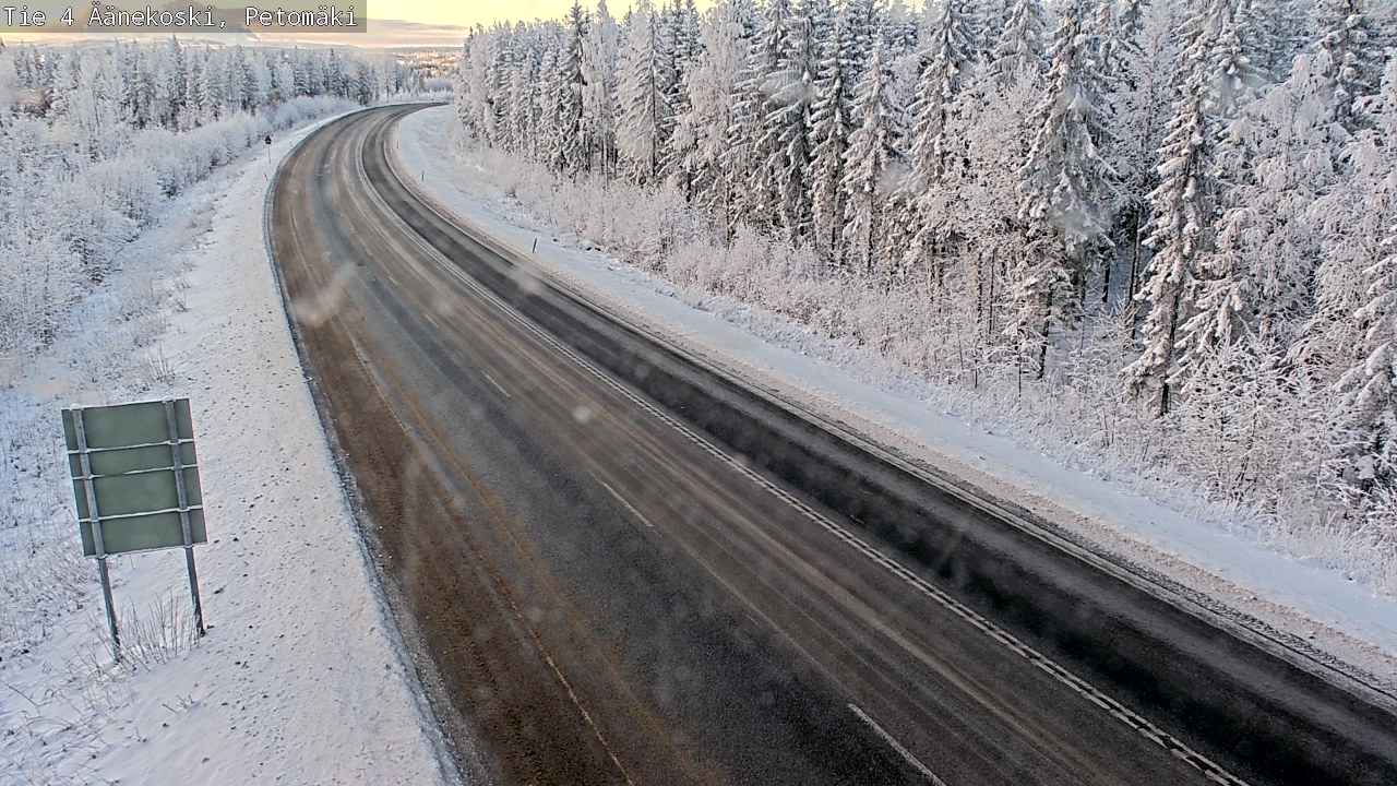 Weather Camera Image Road 4 Äänekoski. PetomäkiPetomäki, Äänekoski, Keski-Suomi