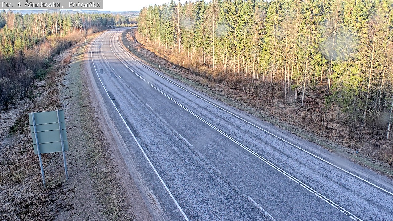 Weather Camera Image Väg 4 Äänekoski. PetomäkiPetomäki, Äänekoski, Keski-Suomi
