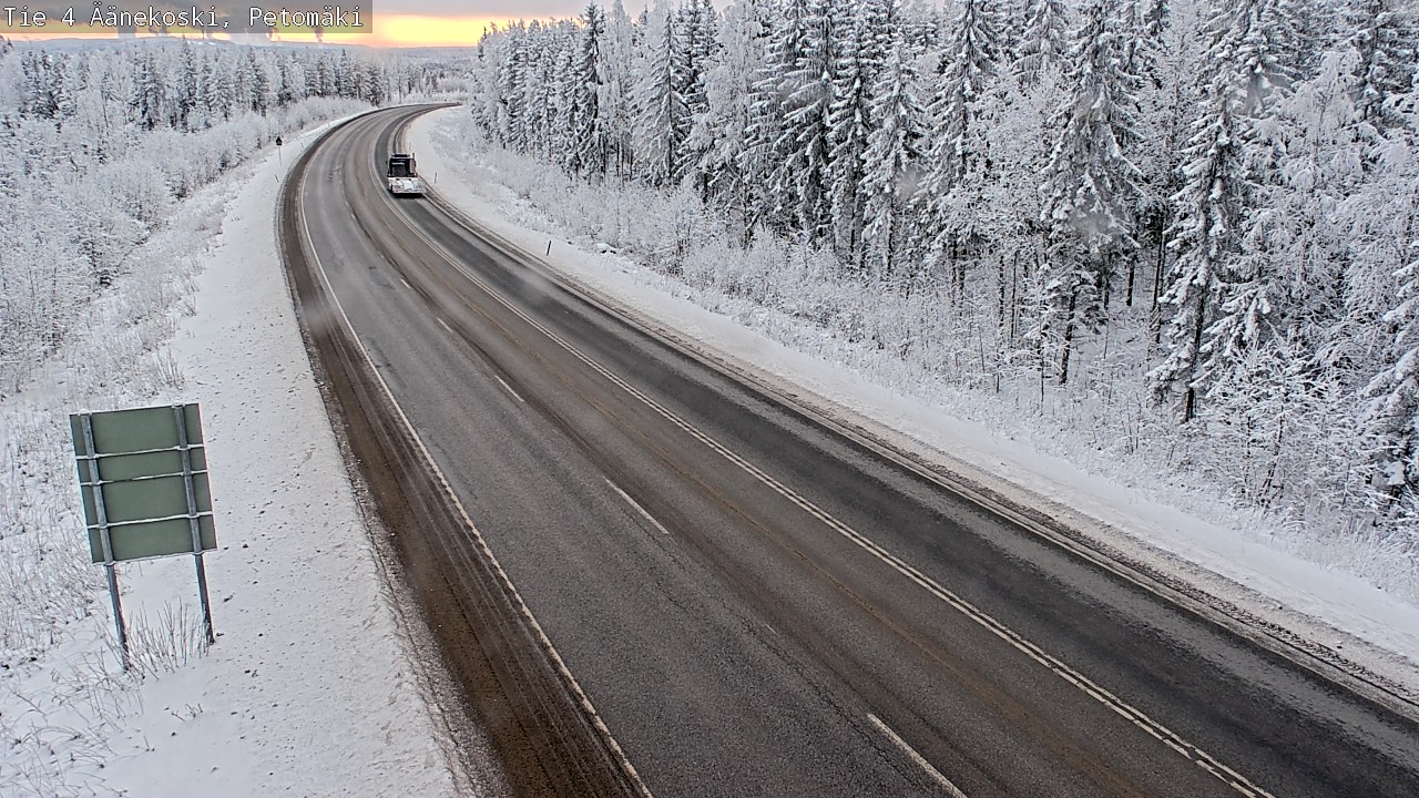 Kelikamerat Kuva Tie 4 Äänekoski. Petomäki, Äänekoski, Keski-Suomi
