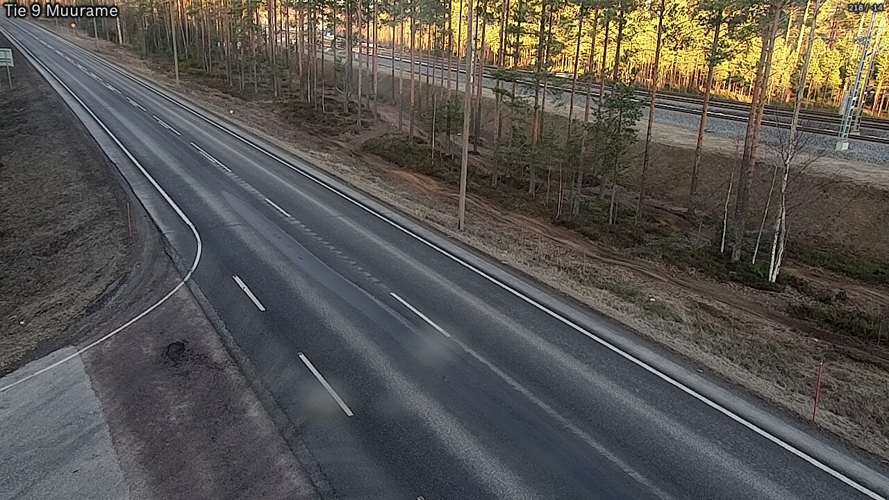 Weather Camera Image Väg 9 Muurame, Muurame, Keski-Suomi
