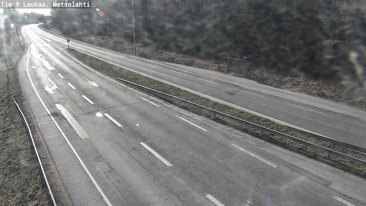Weather Camera Image Väg 9 Laukaa, Metsolahti, Laukaa, Keski-Suomi