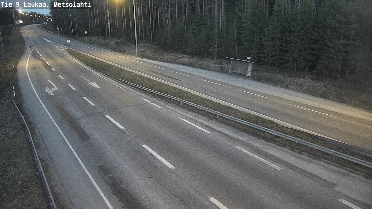 Weather Camera Image Väg 9 Laukaa, Metsolahti, Laukaa, Keski-Suomi