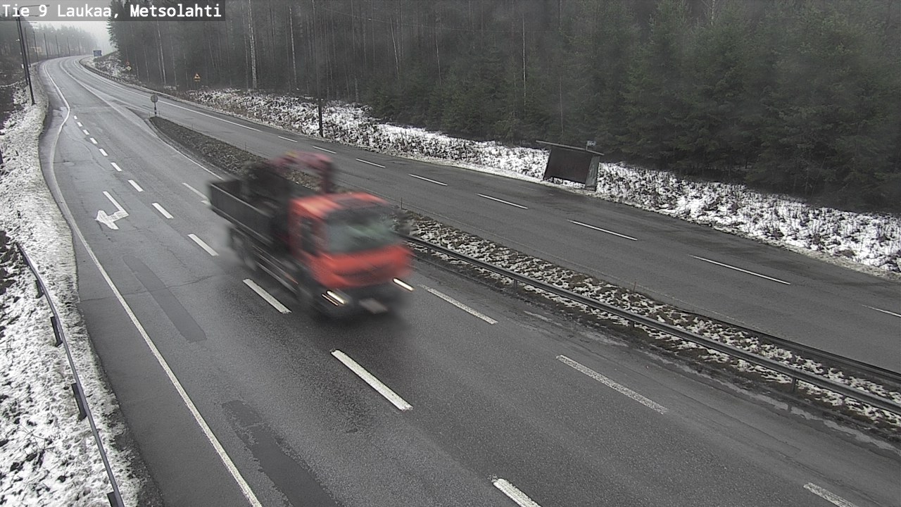 Weather Camera Image Väg 9 Laukaa, Metsolahti, Laukaa, Keski-Suomi
