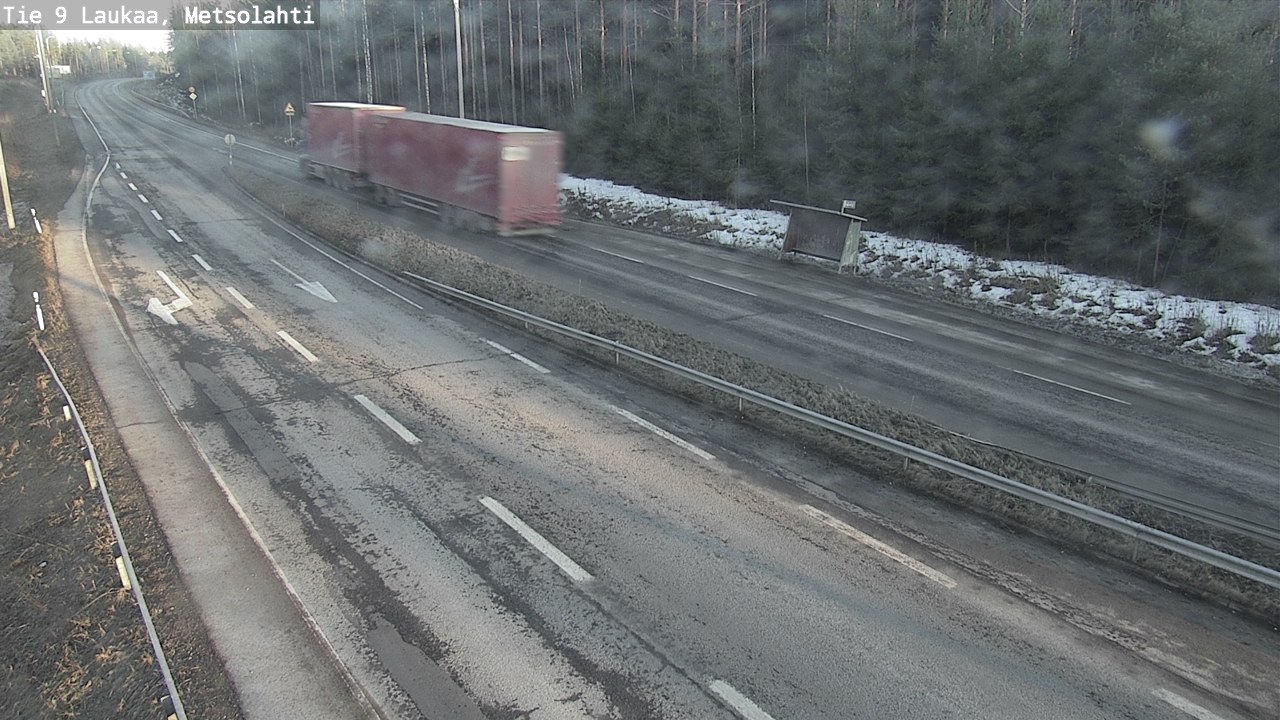 Weather Camera Image Road 9 Laukaa, Metsolahti, Laukaa, Keski-Suomi