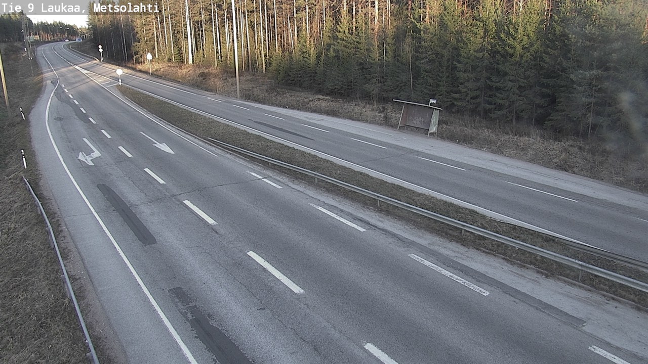 Weather Camera Image Väg 9 Laukaa, Metsolahti, Laukaa, Keski-Suomi