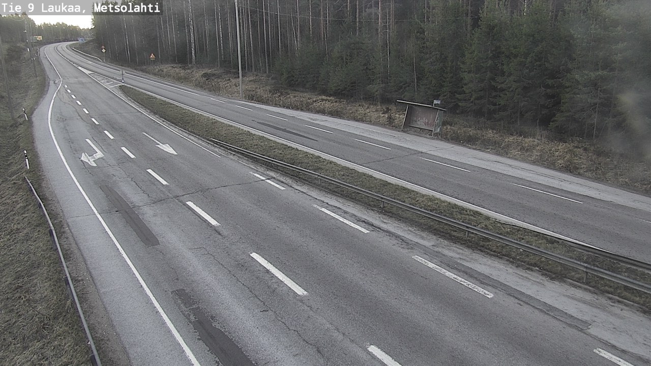 Weather Camera Image Väg 9 Laukaa, Metsolahti, Laukaa, Keski-Suomi
