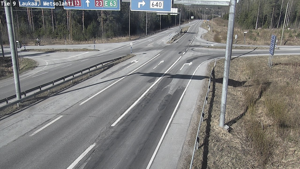 Kelikamerat Kuva Tie 9 Laukaa, Metsolahti, Laukaa, Keski-Suomi