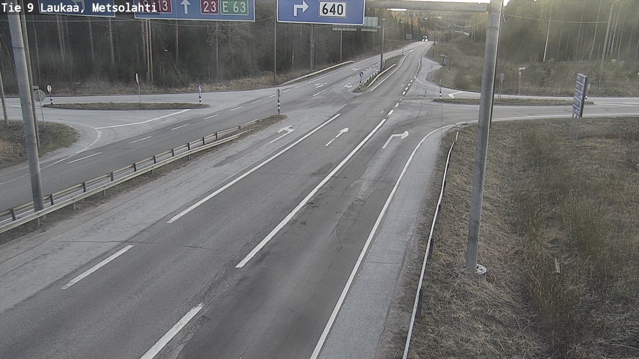 Weather Camera Image Väg 9 Laukaa, Metsolahti, Laukaa, Keski-Suomi