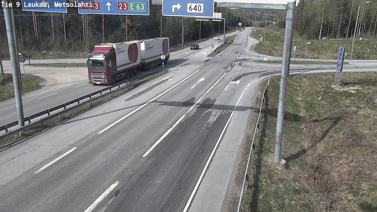 Weather Camera Image Väg 9 Laukaa, Metsolahti, Laukaa, Keski-Suomi