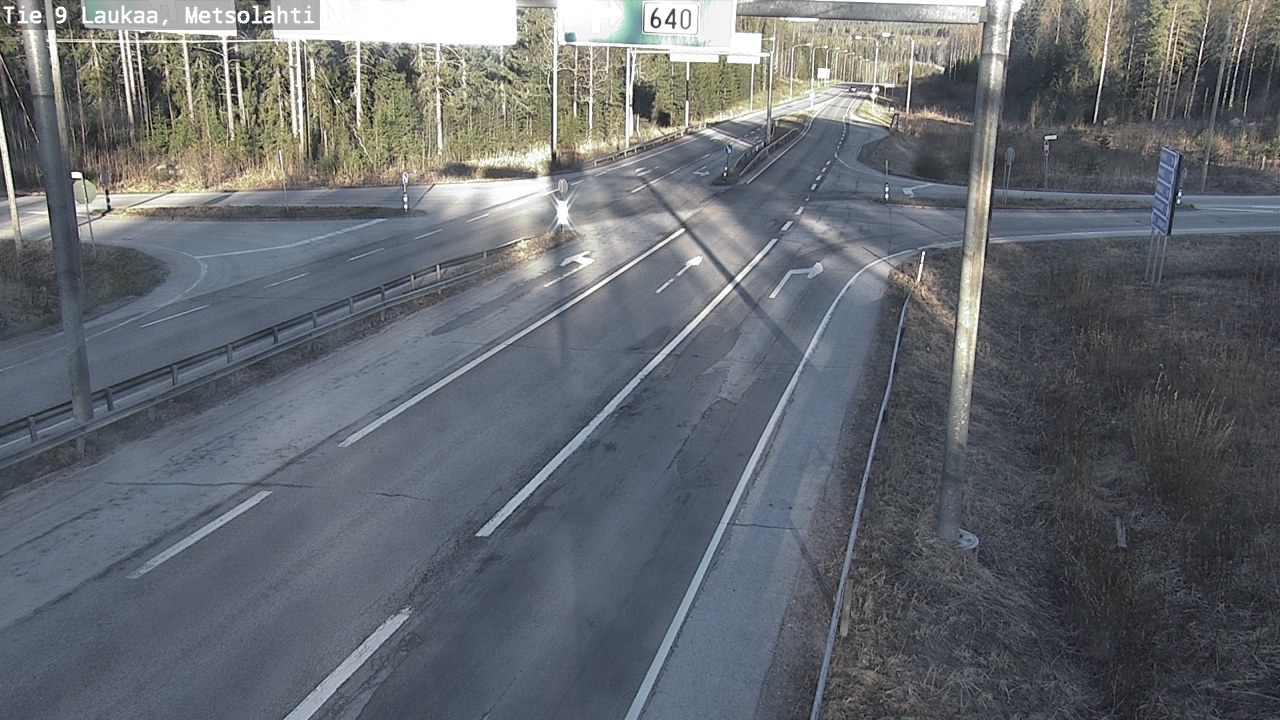 Kelikamerat Kuva Tie 9 Laukaa, Metsolahti, Laukaa, Keski-Suomi