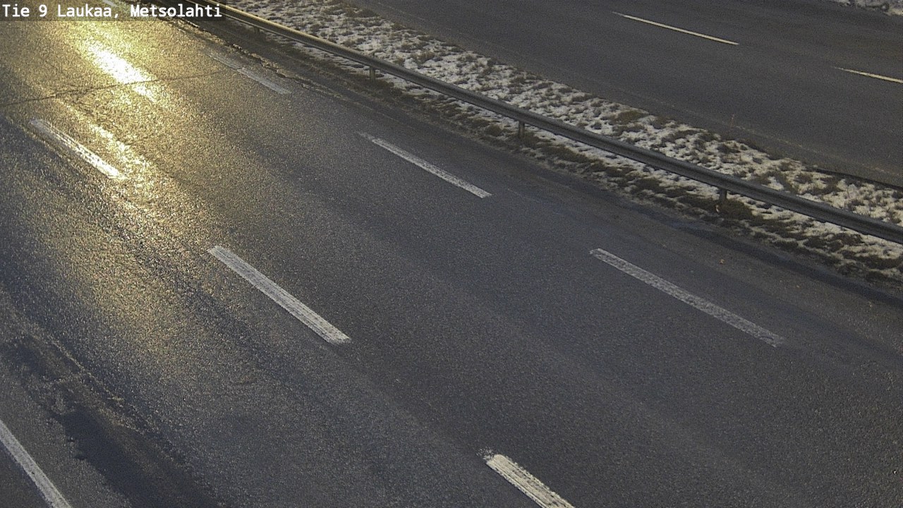 Weather Camera Image Väg 9 Laukaa, Metsolahti, Laukaa, Keski-Suomi