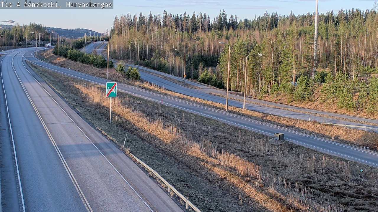 Weather Camera Image Väg 4 Äänekoski, Hirvaskangas, Äänekoski, Keski-Suomi