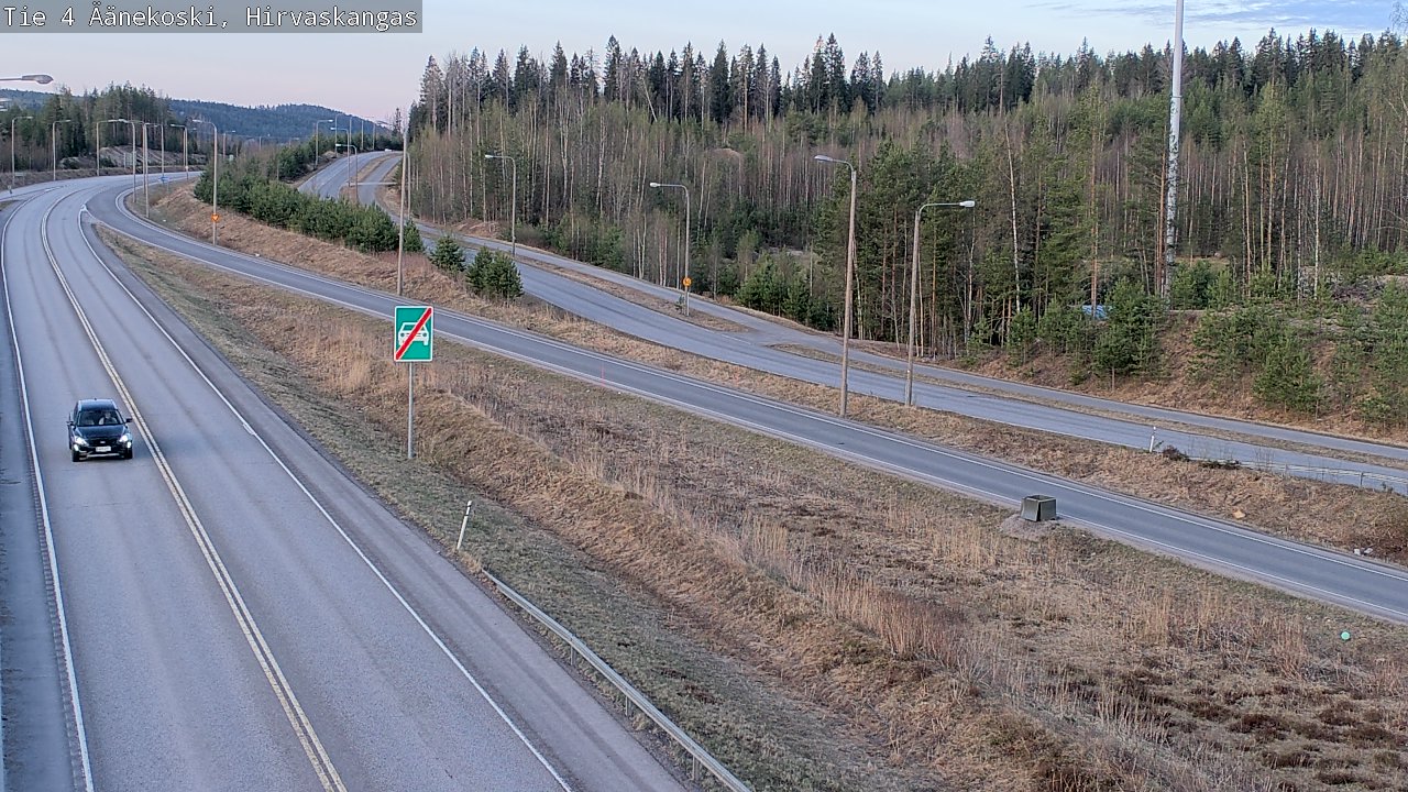 Weather Camera Image Väg 4 Äänekoski, Hirvaskangas, Äänekoski, Keski-Suomi