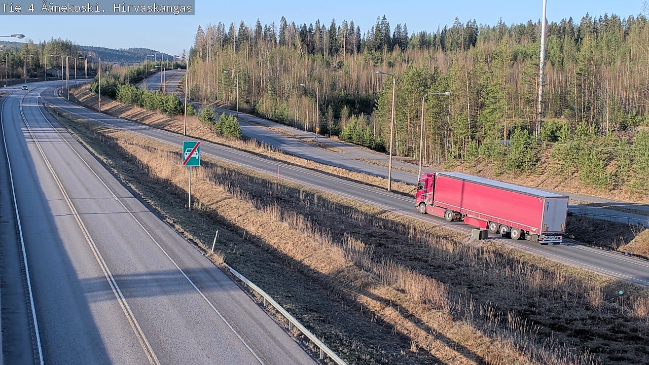 Weather Camera Image Road 4 Äänekoski, Hirvaskangas, Äänekoski, Keski-Suomi