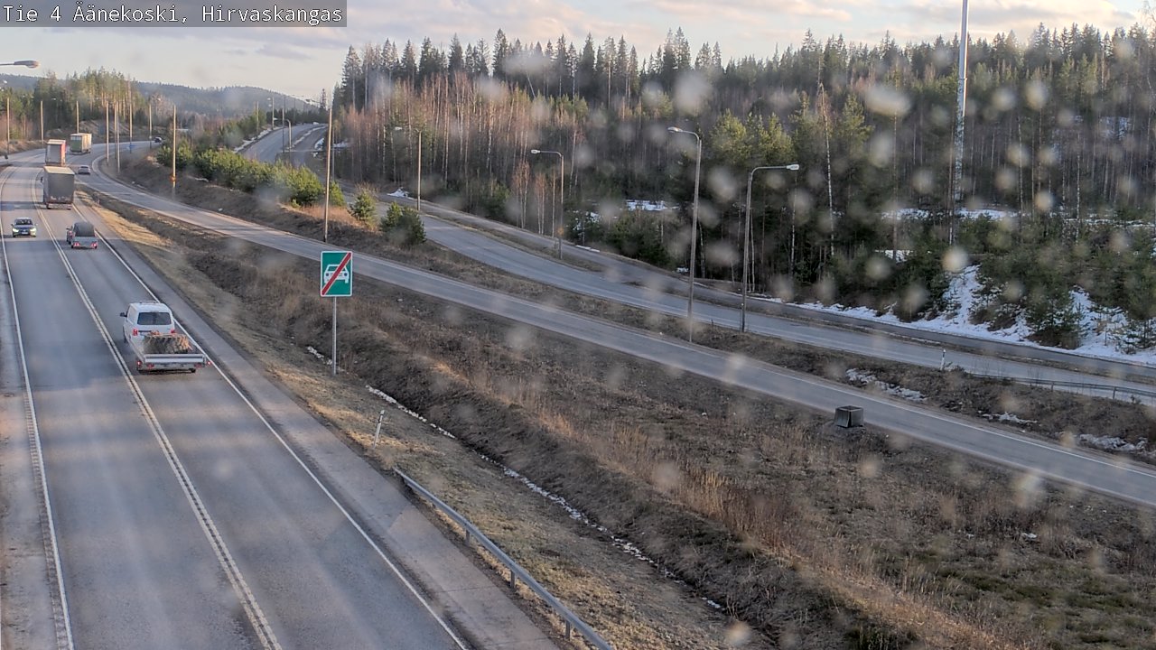 Weather Camera Image Road 4 Äänekoski, Hirvaskangas, Äänekoski, Keski-Suomi