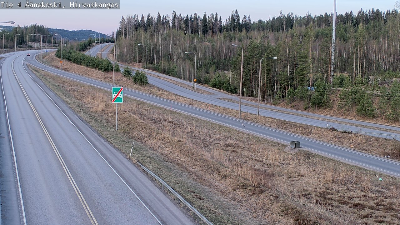 Weather Camera Image Väg 4 Äänekoski, Hirvaskangas, Äänekoski, Keski-Suomi
