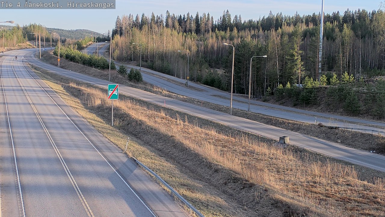 Weather Camera Image Road 4 Äänekoski, Hirvaskangas, Äänekoski, Keski-Suomi
