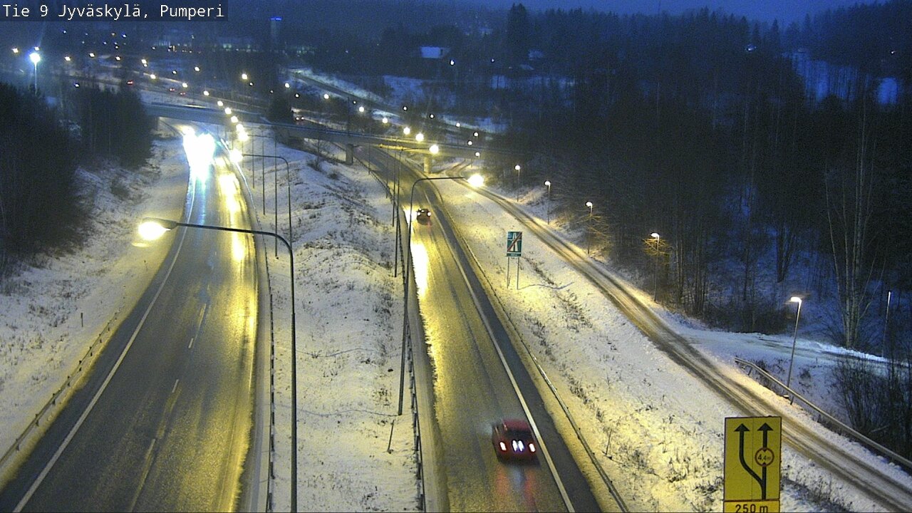 Weather Camera Image Väg 9 Jyväskylä, Pumperi, Jyväskylä, Keski-Suomi