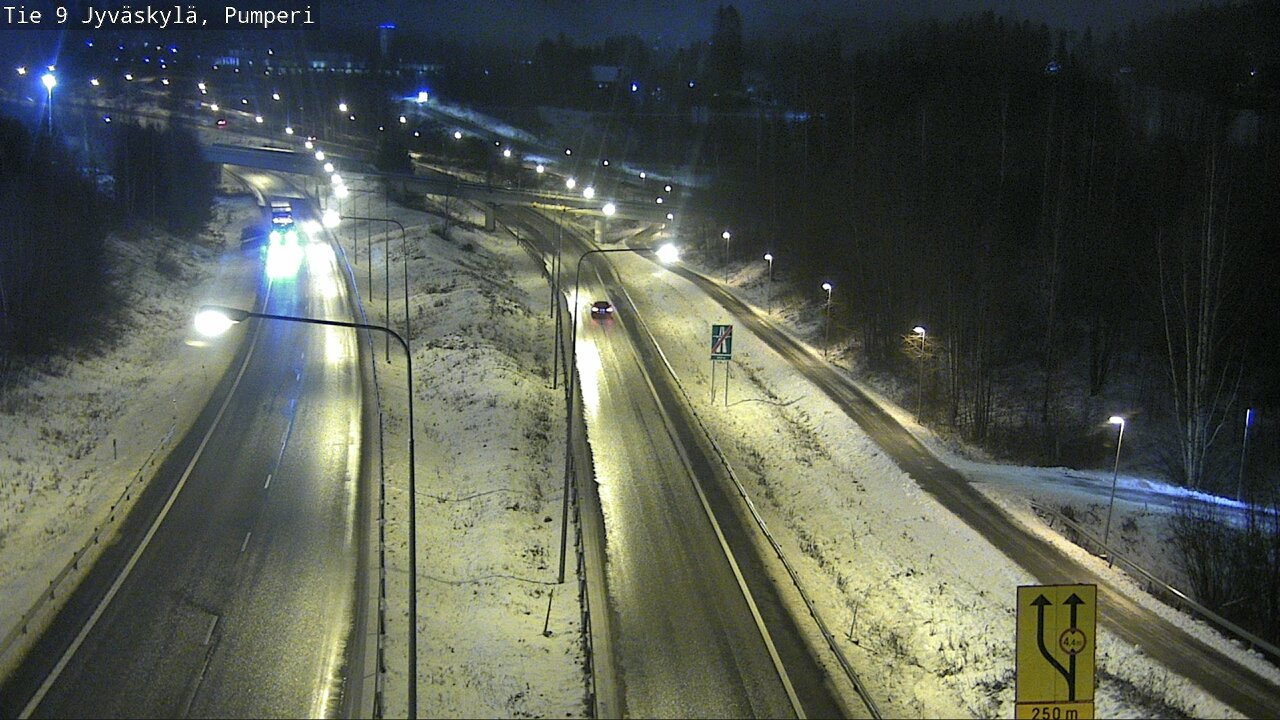 Weather Camera Image Väg 9 Jyväskylä, Pumperi, Jyväskylä, Keski-Suomi