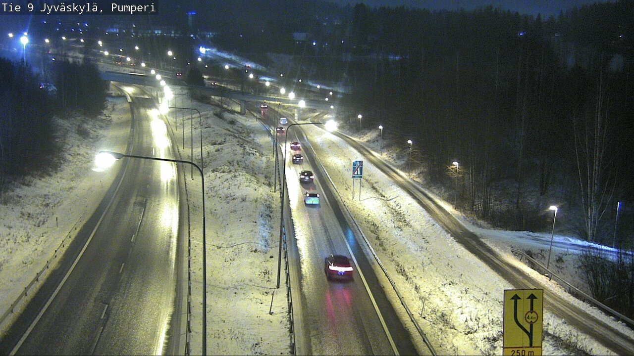 Weather Camera Image Väg 9 Jyväskylä, Pumperi, Jyväskylä, Keski-Suomi