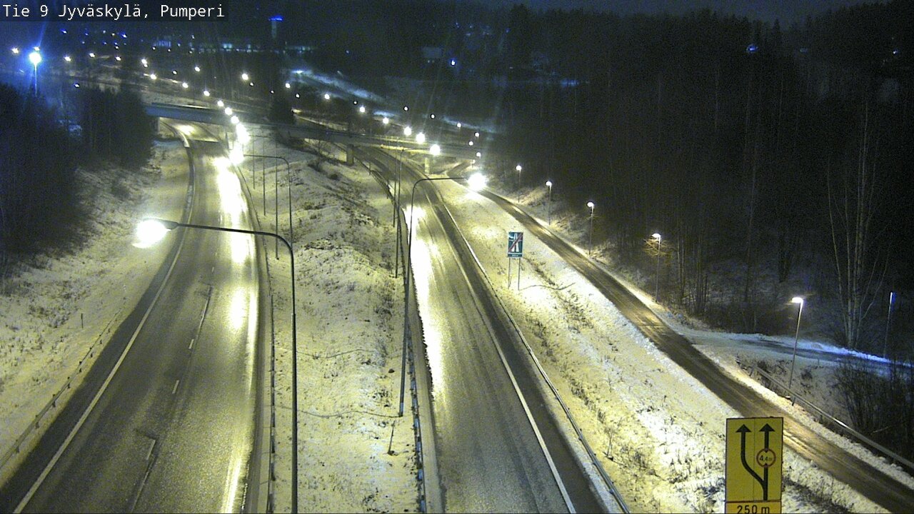 Weather Camera Image Väg 9 Jyväskylä, Pumperi, Jyväskylä, Keski-Suomi