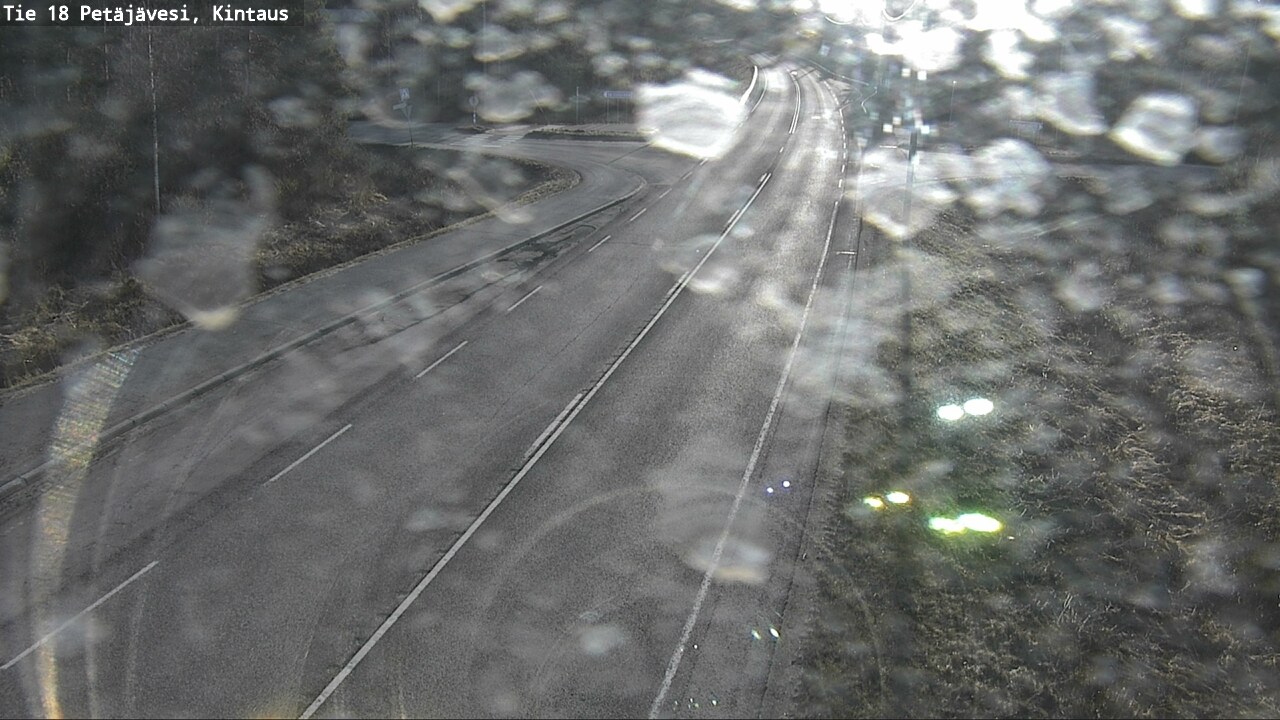 Weather Camera Image Väg 18 Petäjävesi, Kintaus, Petäjävesi, Keski-Suomi