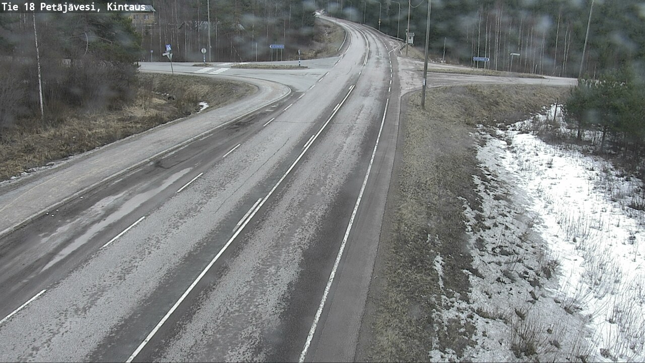 Weather Camera Image Väg 18 Petäjävesi, Kintaus, Petäjävesi, Keski-Suomi