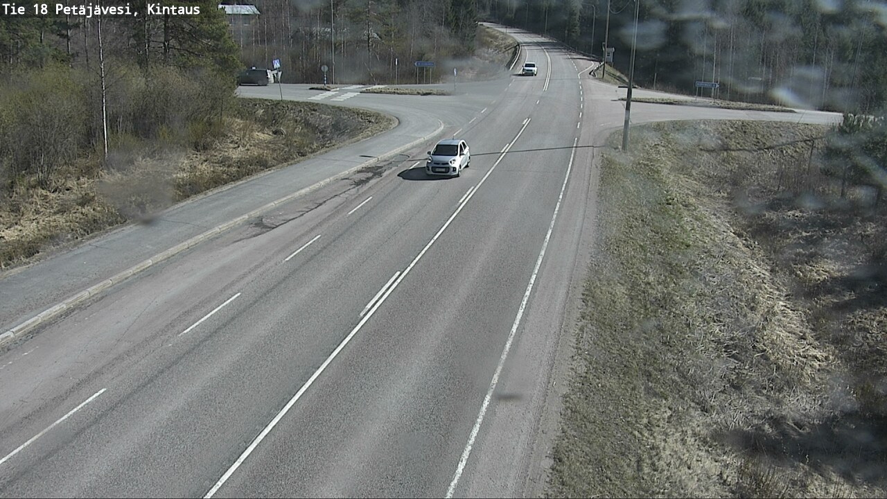 Weather Camera Image Väg 18 Petäjävesi, Kintaus, Petäjävesi, Keski-Suomi