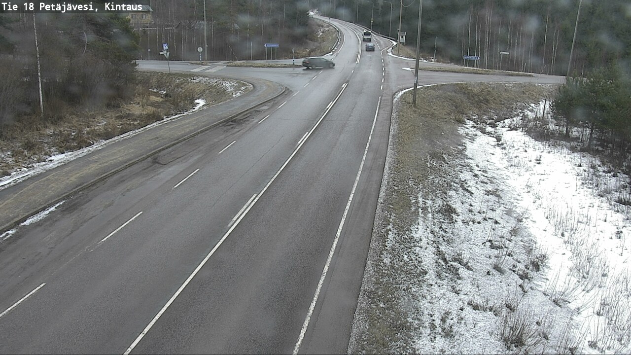 Weather Camera Image Väg 18 Petäjävesi, Kintaus, Petäjävesi, Keski-Suomi