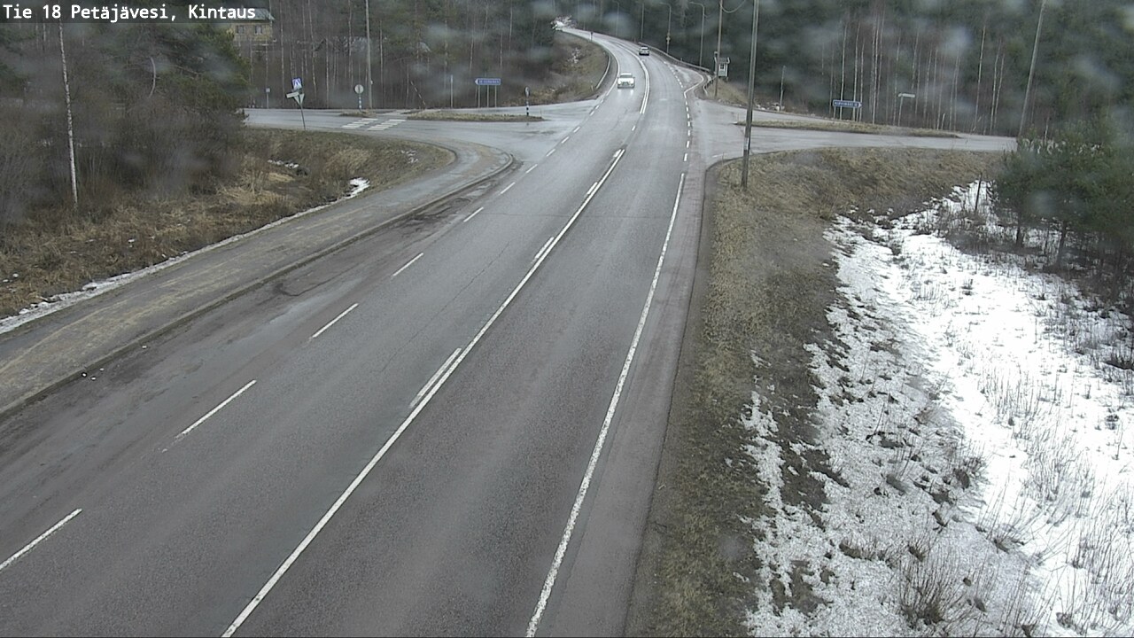 Weather Camera Image Väg 18 Petäjävesi, Kintaus, Petäjävesi, Keski-Suomi