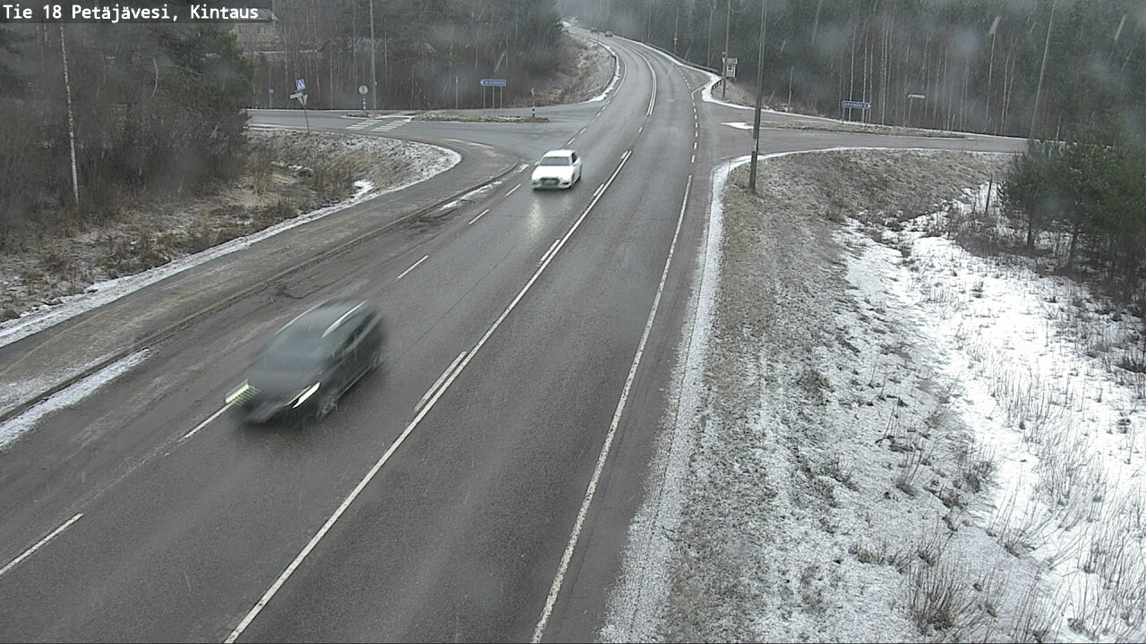 Weather Camera Image Väg 18 Petäjävesi, Kintaus, Petäjävesi, Keski-Suomi