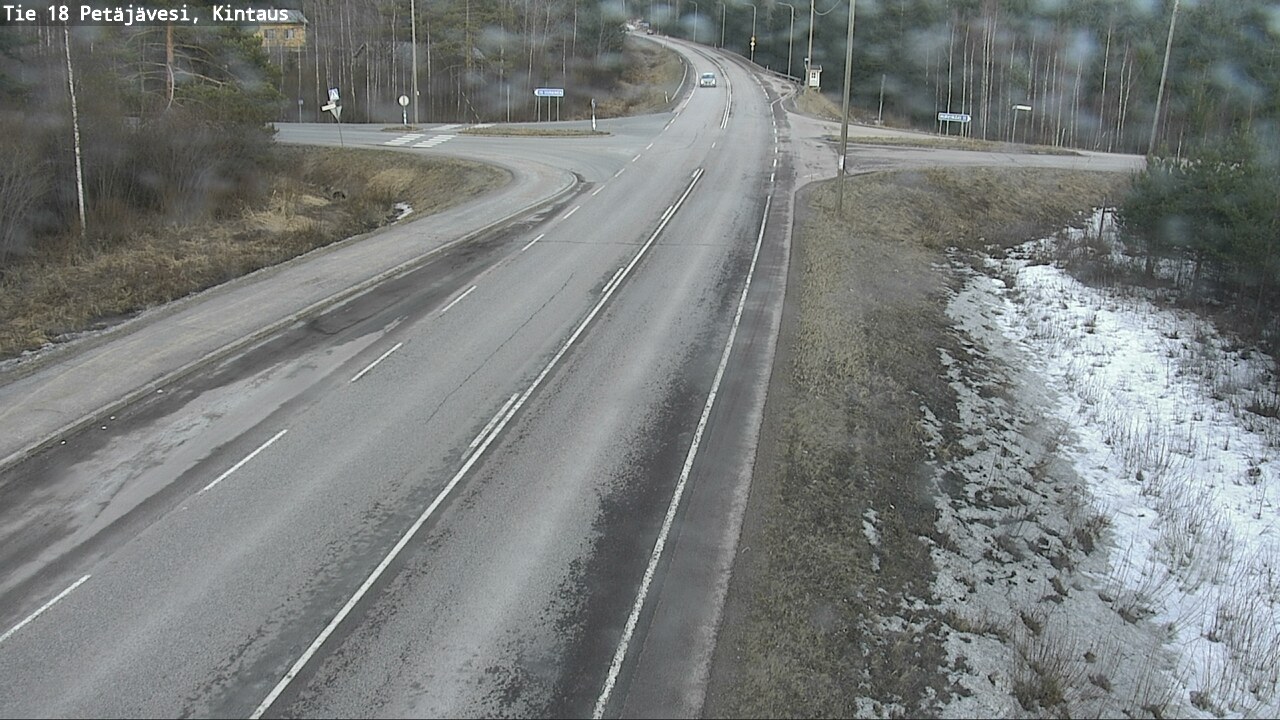 Weather Camera Image Väg 18 Petäjävesi, Kintaus, Petäjävesi, Keski-Suomi
