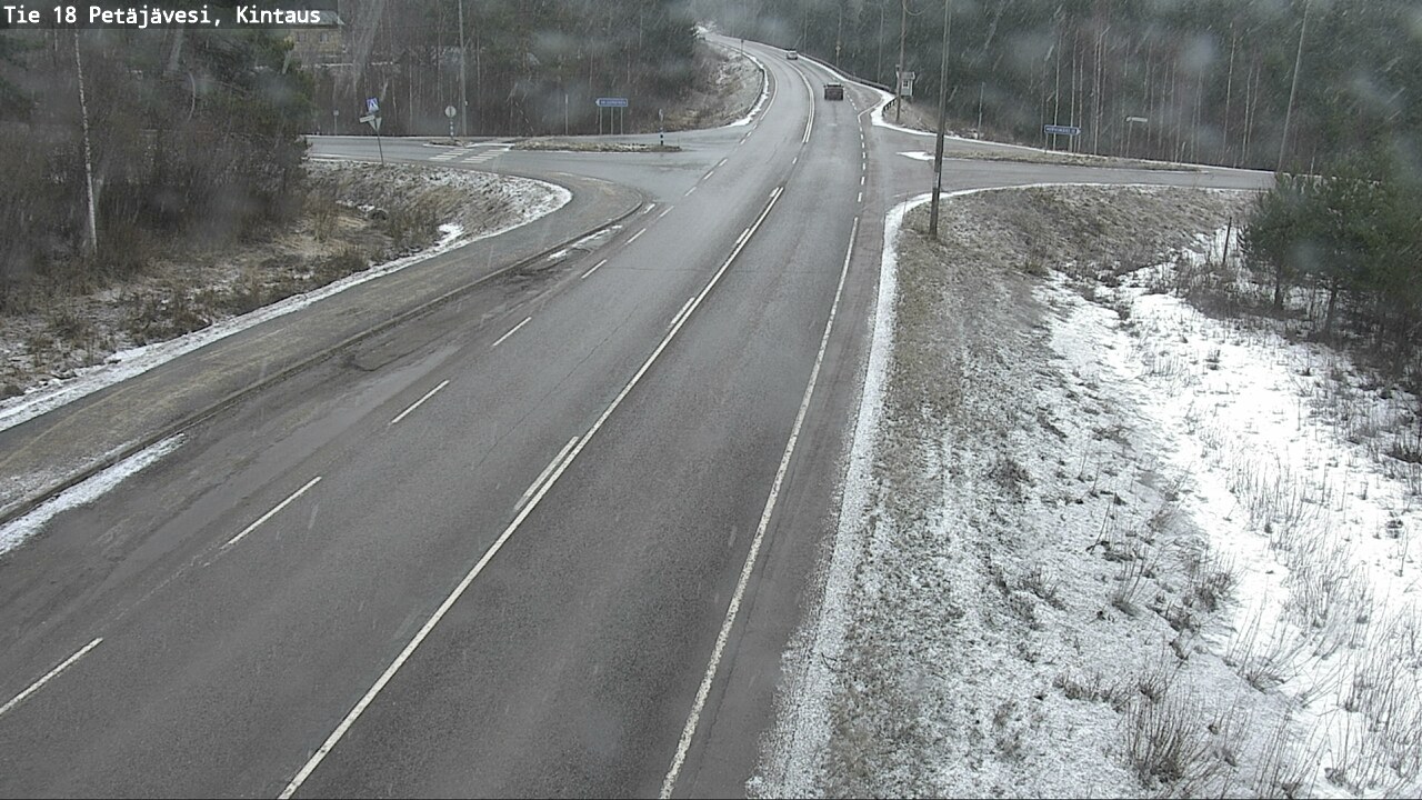 Weather Camera Image Väg 18 Petäjävesi, Kintaus, Petäjävesi, Keski-Suomi