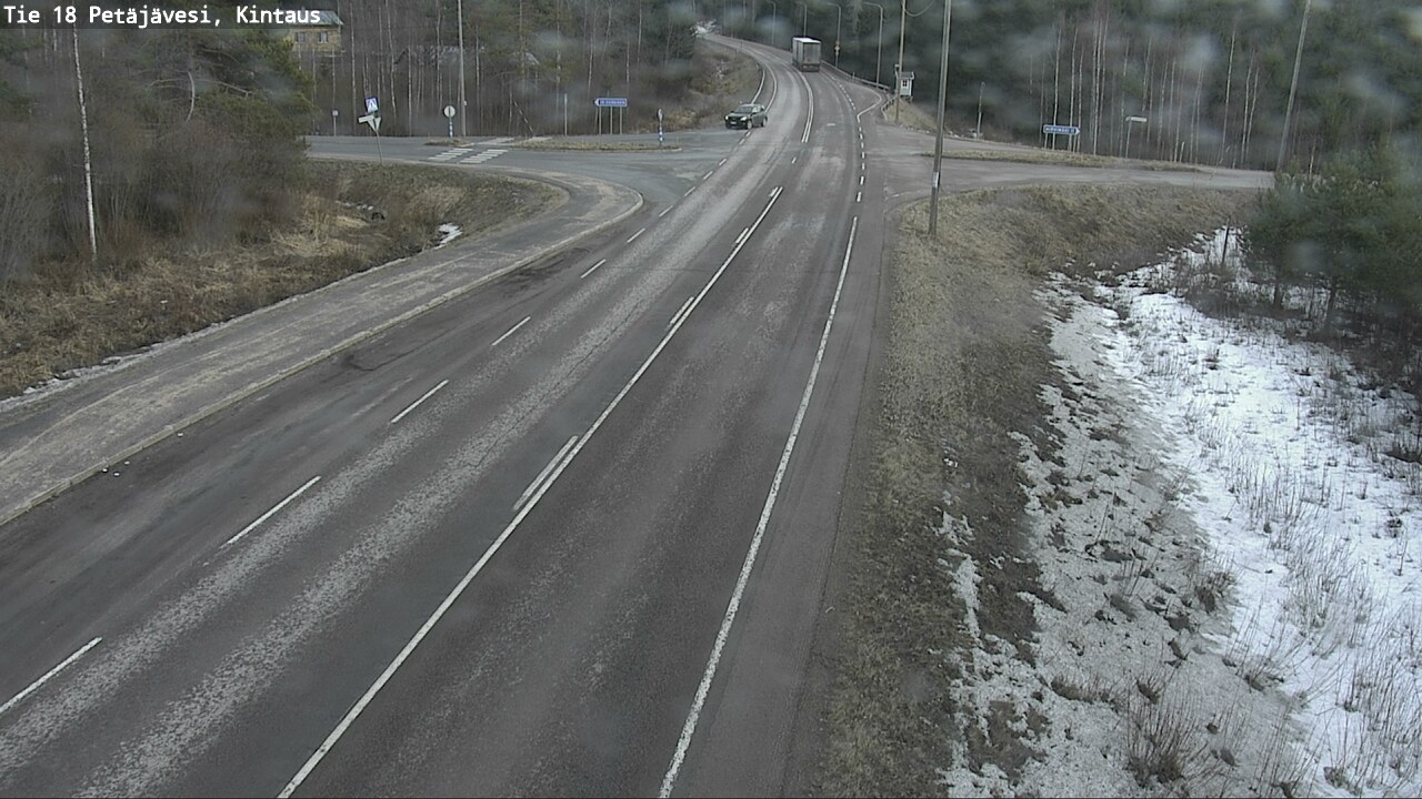 Weather Camera Image Väg 18 Petäjävesi, Kintaus, Petäjävesi, Keski-Suomi
