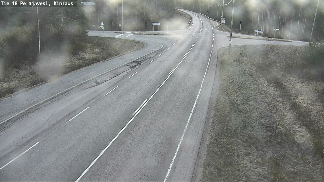 Weather Camera Image Väg 18 Petäjävesi, Kintaus, Petäjävesi, Keski-Suomi