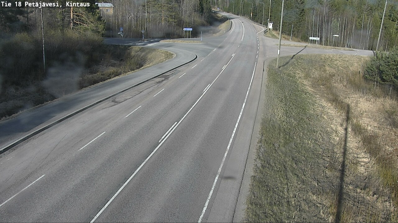 Weather Camera Image Väg 18 Petäjävesi, Kintaus, Petäjävesi, Keski-Suomi