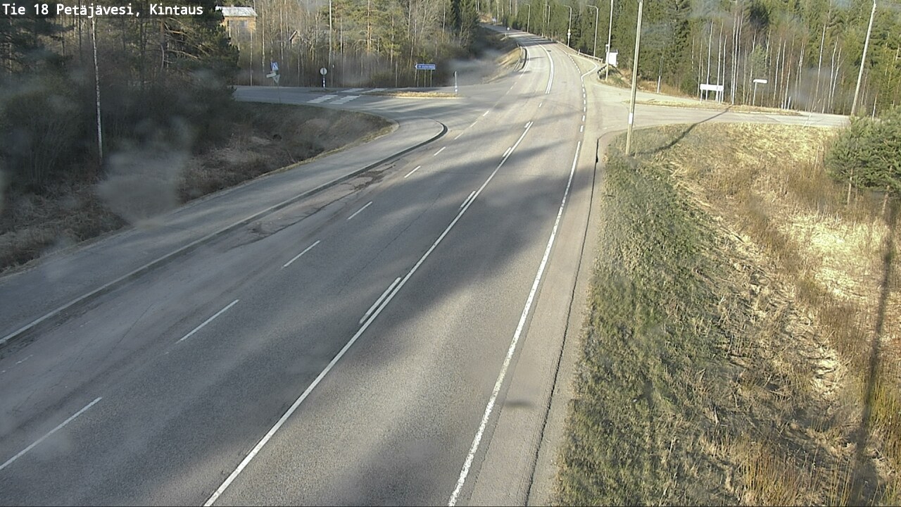 Weather Camera Image Väg 18 Petäjävesi, Kintaus, Petäjävesi, Keski-Suomi